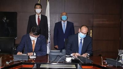 وزير النقل يشهد مشروع تحديث نظم الإشارات والاتصالات بخط نجع حمادي-الأقصر 