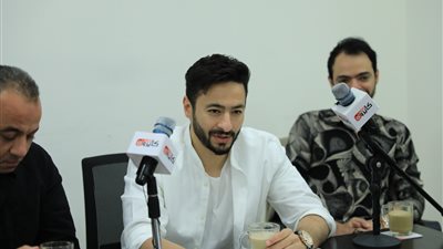 حمادة هلال في ندوة 