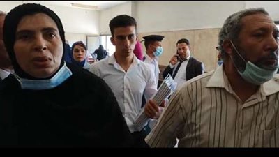 والد شهيدة الشرف بالمنصورة يتحدث عن شعوره بعد الحكم بإعدام زوجها الخائن