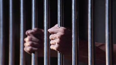 وجد زوجته على السرير مع عشيقها.. قرار جديد من المحكمة في قضية 