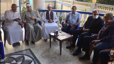 أسرة أبو العينين شعيشع تطالب بإطلاق اسمه على أحد المعاهد الأزهرية.. ومحافظ كفر الشيخ يستجيب
