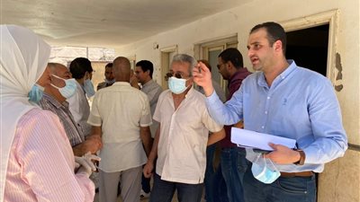 محافظ قنا: وفد صحي لرفع كفاءة الخدمات الطبية بقريتي أبو حزام وحمرة دوم