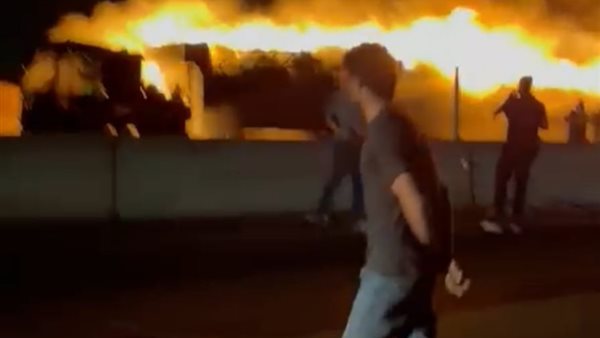 حريق سيارة نقل