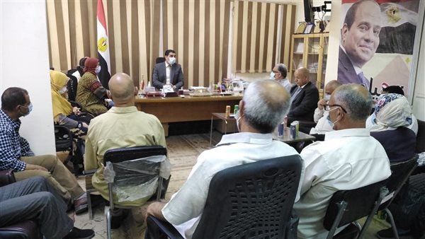  اجتماع مع مديري