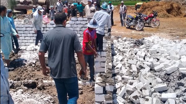 إزالة تعديات بالبحيرة