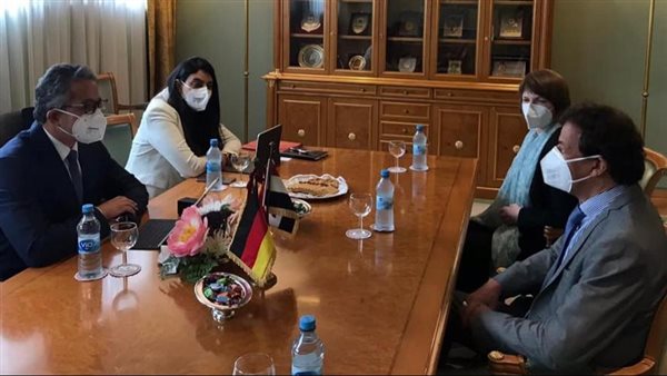  الدكتور خالد العناني