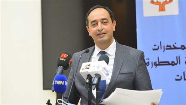 عمرو عثمان مدير صندوق