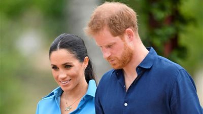 الحسابات الملكية تُكذّب الأمير هاري وميجان بشأن استقلالهما ماليًا 