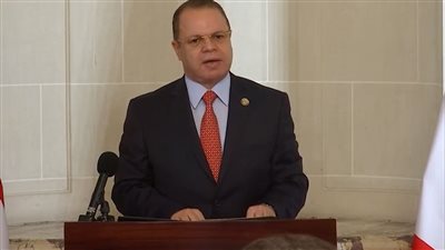 النيابة العامة تأمر بحبس 3 متهمين تعدوا على طفل من ذوي الهمم