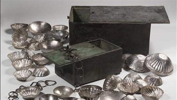  “خبيئة معبد الطود”