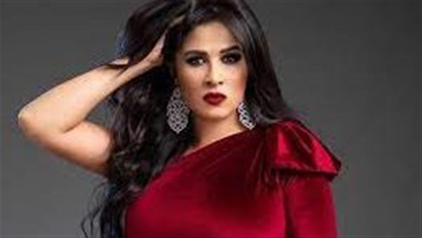 ياسمين عبد العزيز