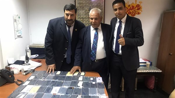 ضبط تهريب هواتف 