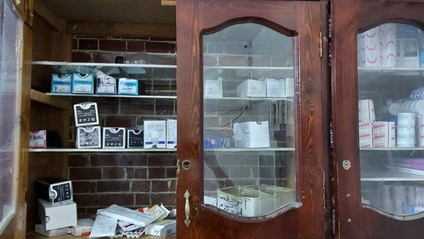 تشميع صيدلية وضبط