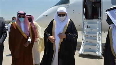 رئيس مجلس الشورى السعودي يصل القاهرة