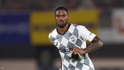 الأهلي السعودي يعلن تعاقده مع المدافع البرازيلي دانكلير