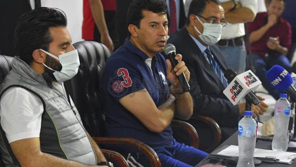 الدكتور أشرف صبحي