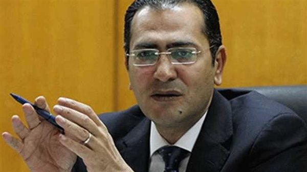 أيمن حسام رئيس جهاز