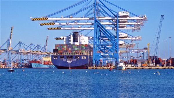 ميناء السخنة - أرشيفية