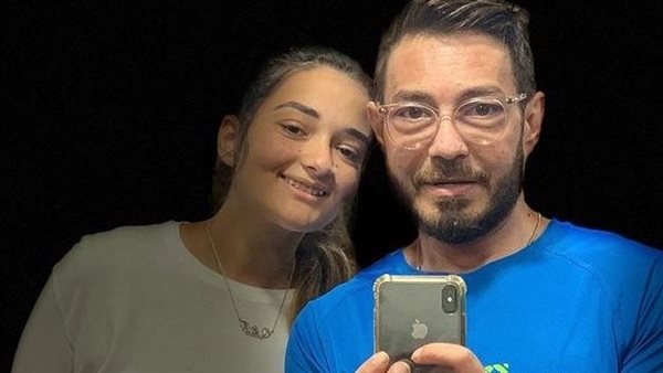 أحمد زاهر وابنته