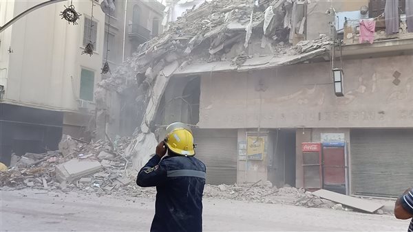 العقار المنهار بالإسكندرية