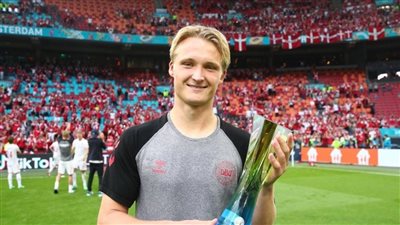 دولبيرج أفضل لاعب في مباراة ويلز والدنمارك