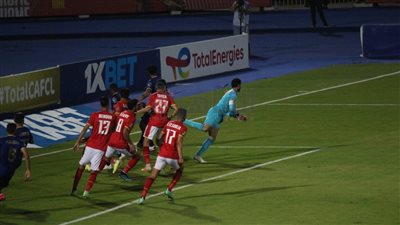 بعد مرور 30 دقيقة.. الأهلي يفشل في فك شفرات دفاع الترجي