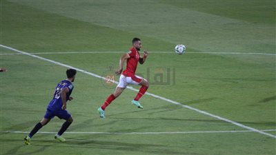 علي معلول يُسجل الهدف الأول للأهلي في شباك الترجي التونسي