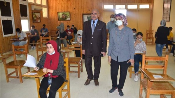 امتحانات جامعة الأقصر