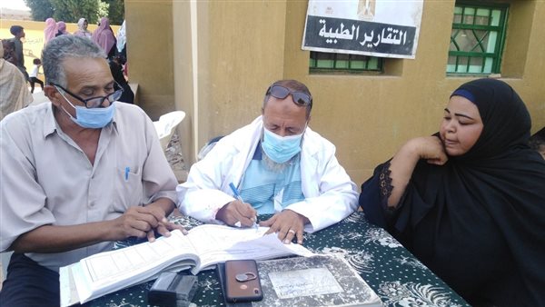 قافلة طبية بأسوان