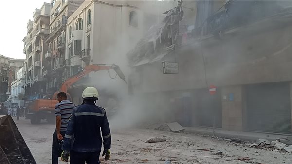 العقار المنهار بالإسكندرية