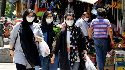 هل يحتاج من حصلوا على لقاح كورونا لارتداء الأقنعة الواقية؟