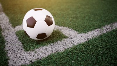 تعرف على حُكم الدين في دفع اللاعبين الخاسرين إيجار ملعب كرة القدم