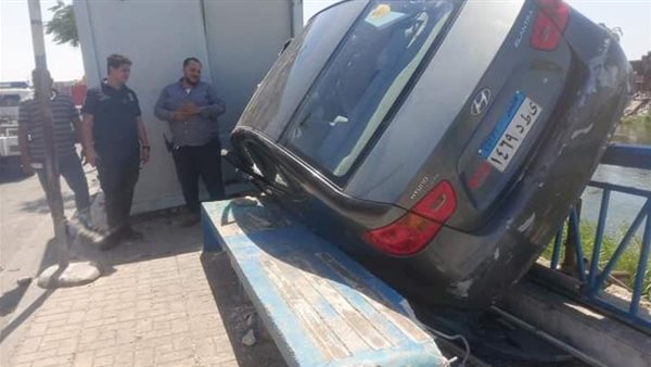 حادث سيارة بأسيوط