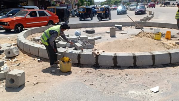 العمل في ميدان الثورة