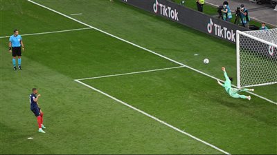 دور الـ16 في 