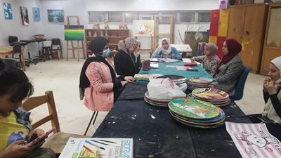 مناقشة تأصيل قيمة قبول الآخر في 