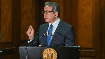 طردتني خارج مكتبي.. مديرة ترميم آثار مصر تقدم شكوى لـ رئيس الإدارة المركزية ضد ألفت وزيري │ مستندات