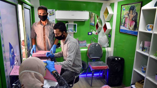 مركز متنقل لخدمة