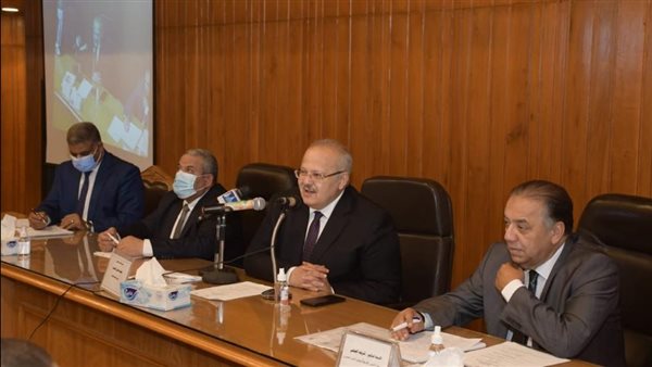 كلمة رئيس جامعة القاهرة