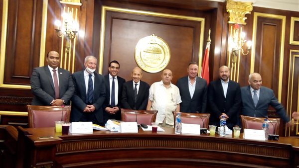 أحمد دياب رفقة الخطيب