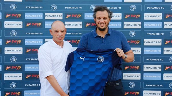 ممدوح عيد وتاكيس