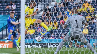 يورو 2020.. التعادل الإيجابي يحسم الشوط الأول من مباراة أوكرانيا والسويد