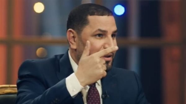 الإعلامي عبدالناصر