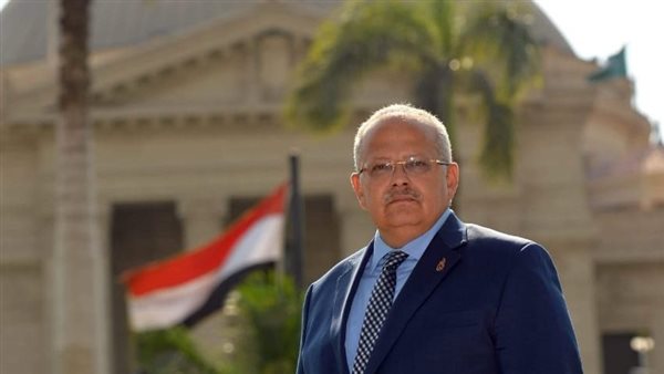 رئيس جامعة القاهرة