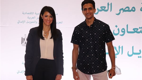 محرر القاهرة 24 والدكتورة