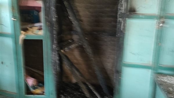 إشعال النيران بإحدى