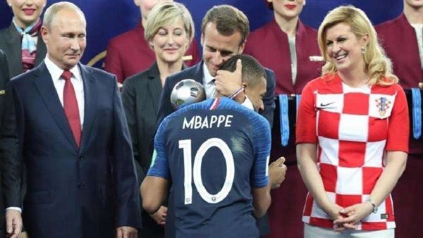 ماكرون - مبابي