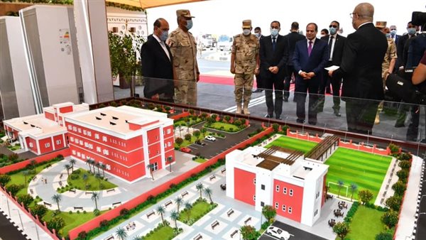 الرئيس يستعرض مخططات