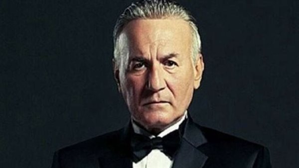 عزت أبو عوف