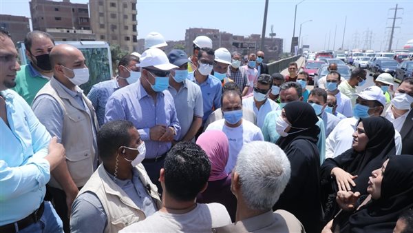 وزير النقل خلال لقاء